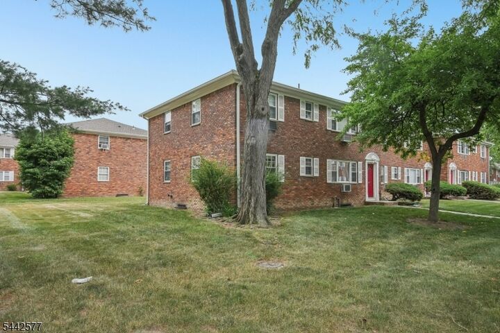 Property Photo:  1255 Valley Rd A  NJ 07470 
