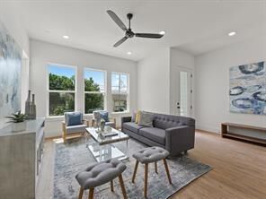 Property Photo:  4808 Cochran Street  TX 77009 