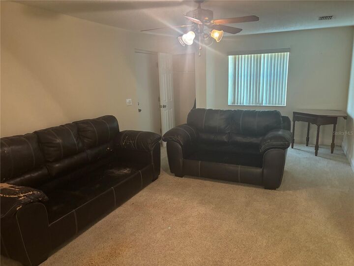 Property Photo: 7546 Sonia Drive FL 32244