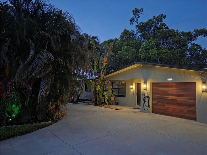 Property Photo:  995 Emerson Drive  FL 34698 