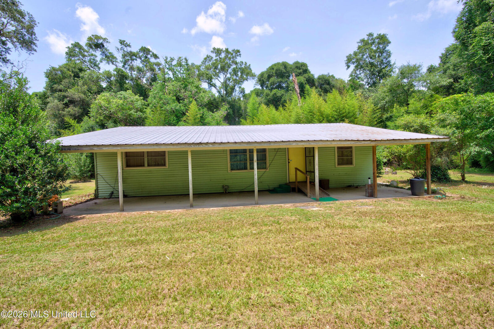 Property Photo: 13513 Bunker Hill Road MS 39562