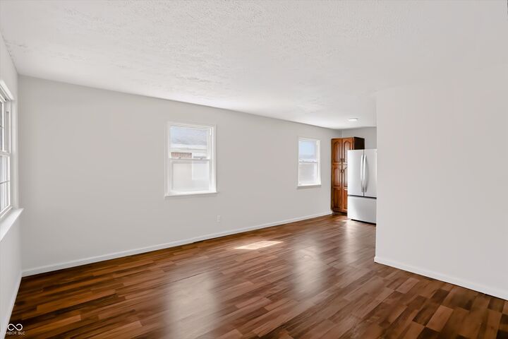Property Photo: 186 N 8th Avenue IN 46107