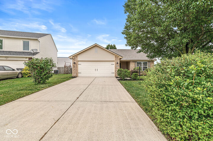 Property Photo:  8236 Brambleberry Drive  IN 46239 