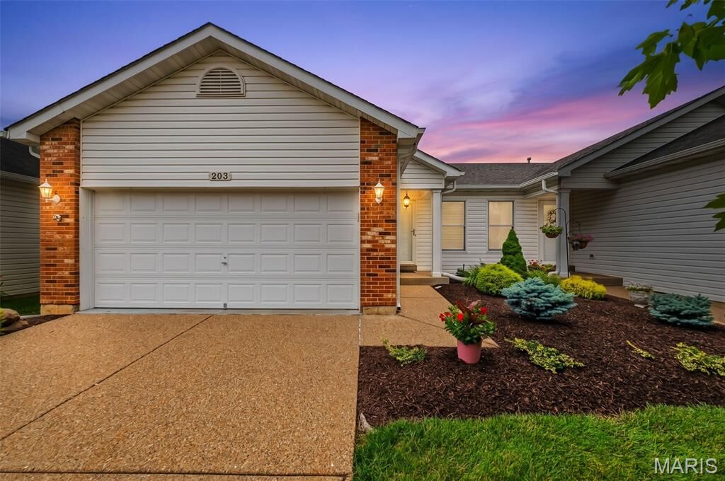 Property Photo: 203 Maryland Drive 36A MO 63366