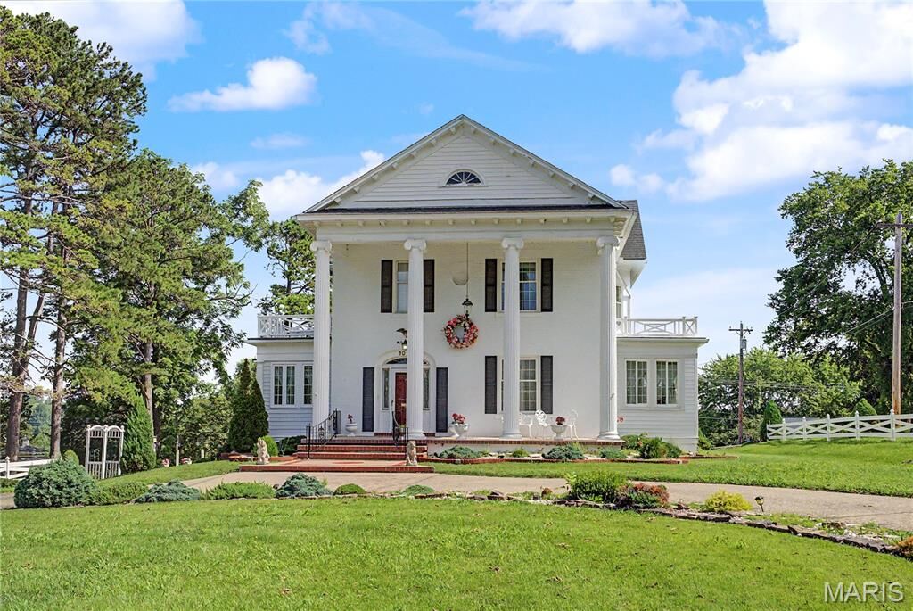 Property Photo:  1022 Woodland Drive  MO 63755 