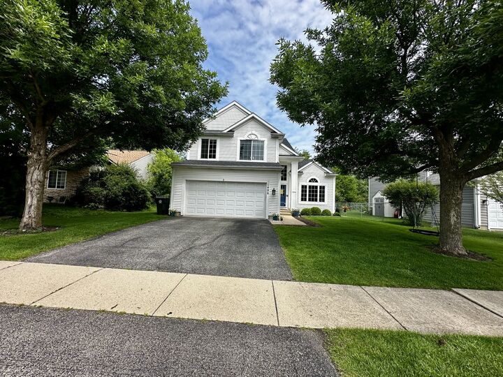 Property Photo:  1496 Cheriton Circle  IL 60030 