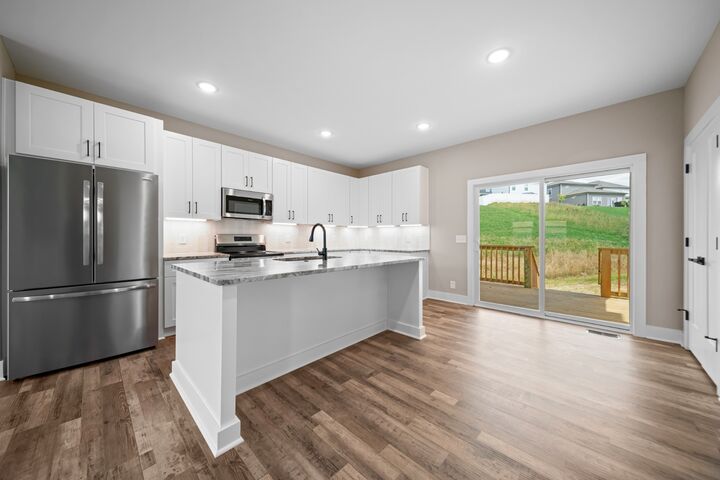 Property Photo: 4931 Leesa Ann Ln TN 37076