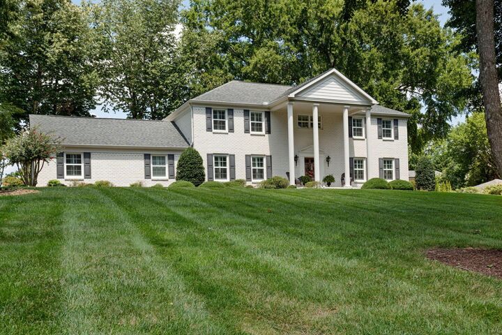 Property Photo:  2235 Harris Circle NW  TN 37311 