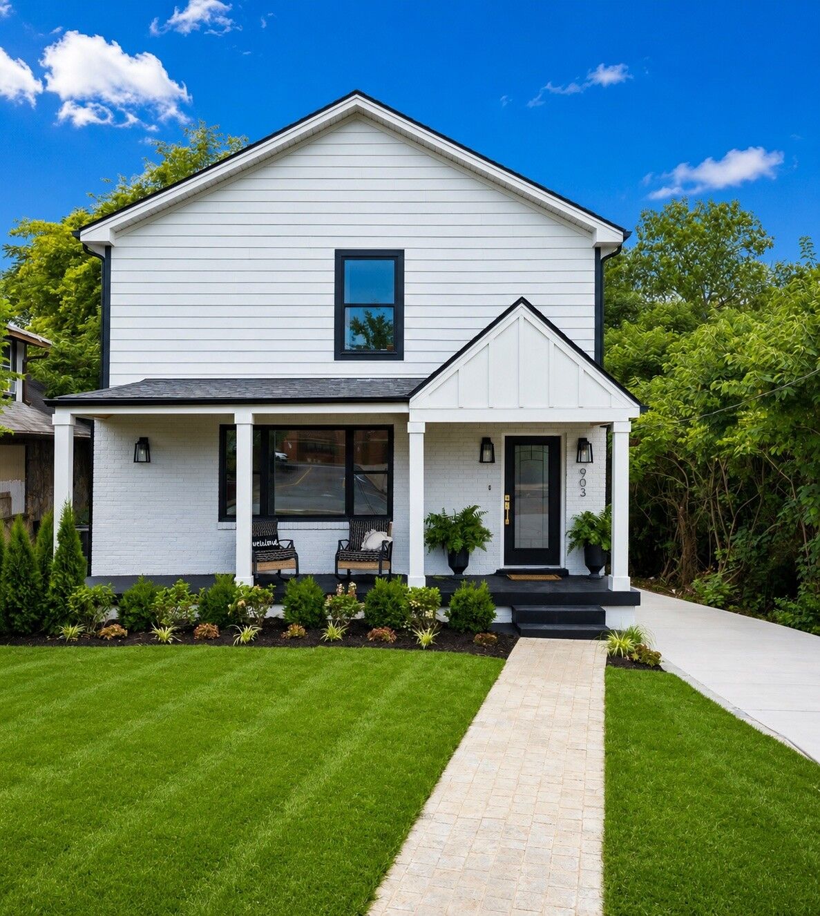 Property Photo:  903 26th Ave N  TN 37208 