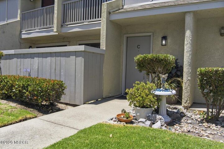 Property Photo:  1205 W Cypress Avenue C  CA 93436 