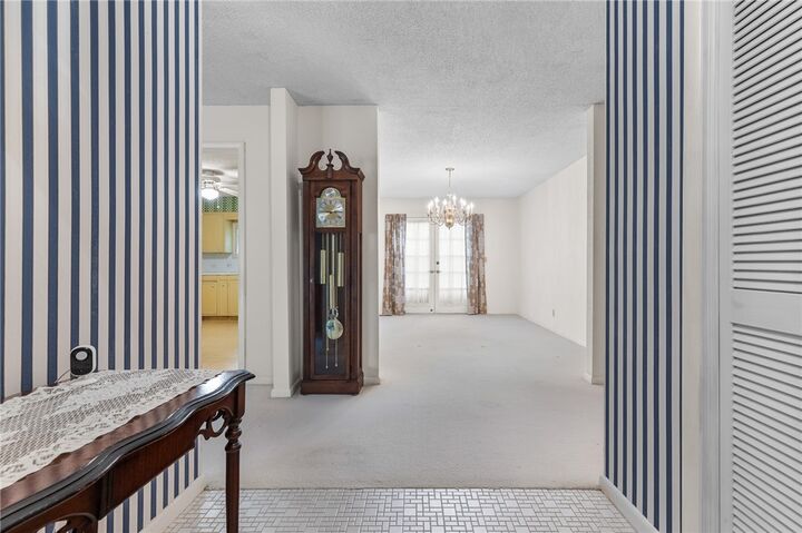 Property Photo:  404 Huntington Place  AR 72601 