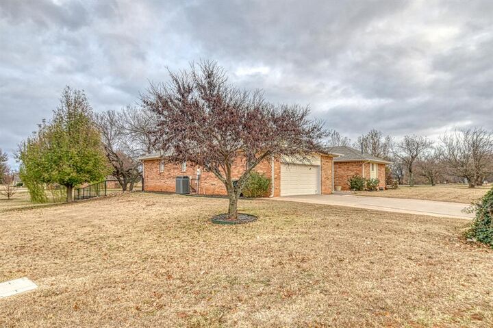 Property Photo:  2293 County Street 2814  OK 73018 