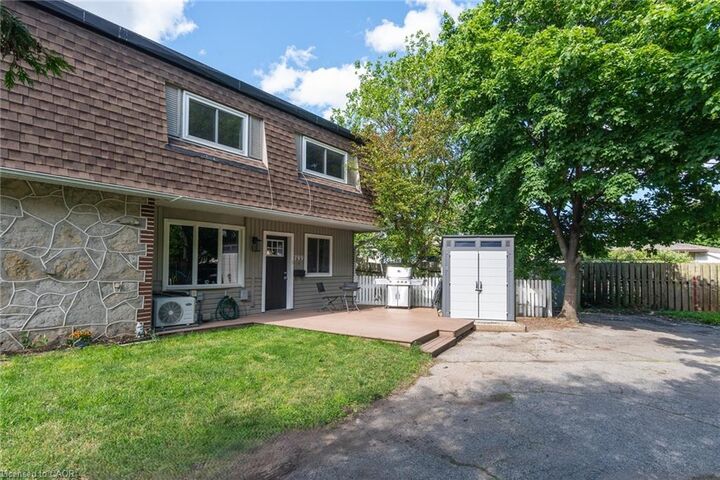 Property Photo:  799 Patterson Place A  ON N3H 2N2 