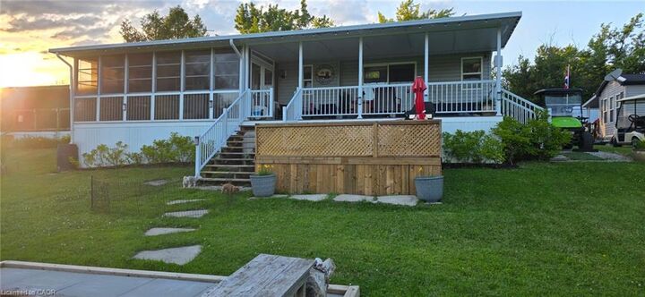 1001 Haldimand Road 17 189 — photo 1
