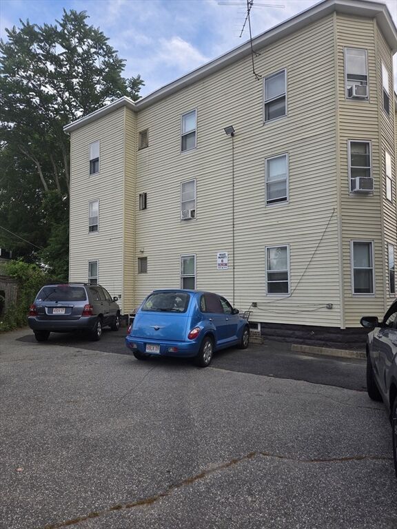 Property Photo:  109 Grover St  MA 01104 
