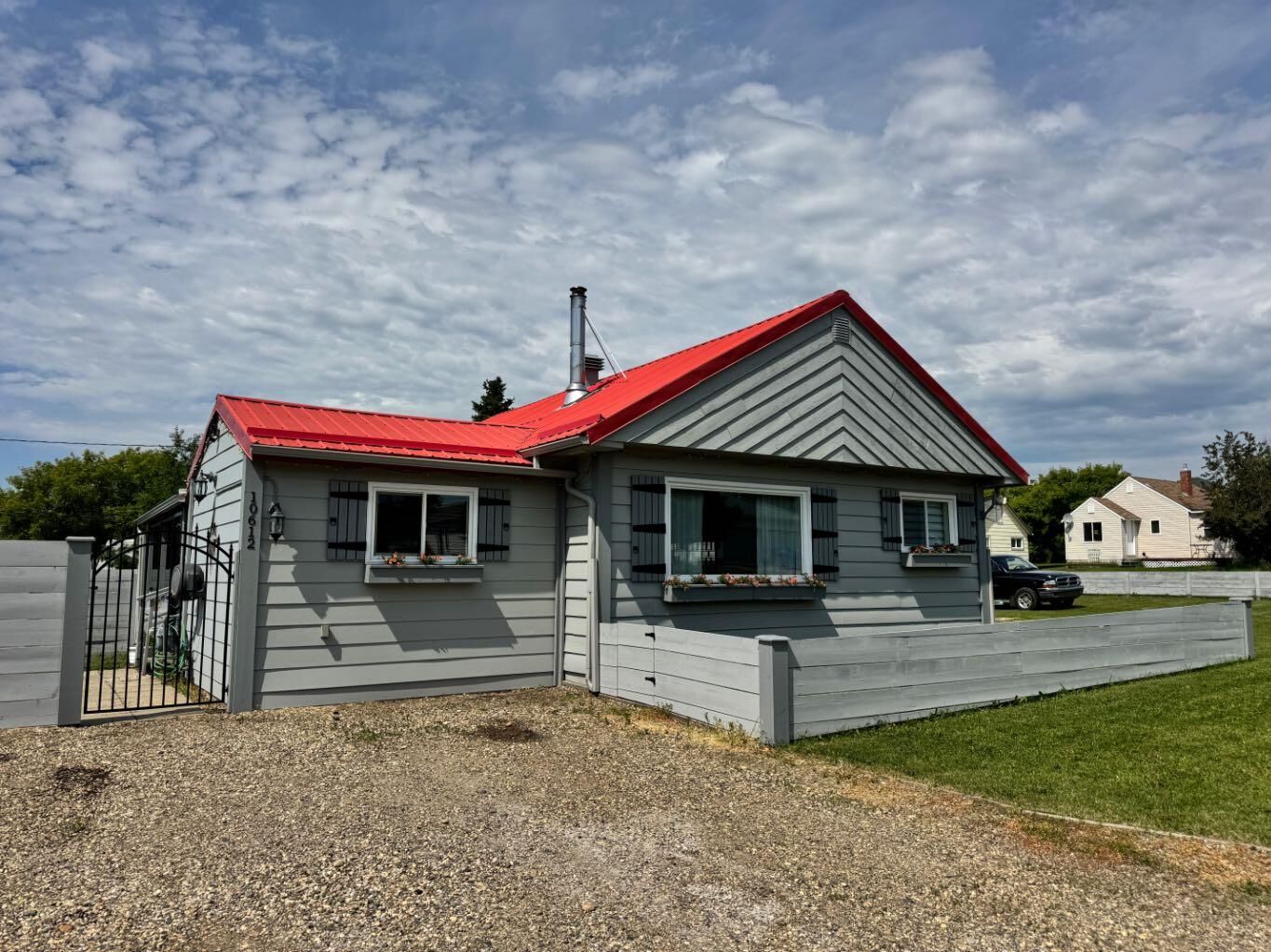 Property Photo:  10612 111 Street  AB T0H 1L0 