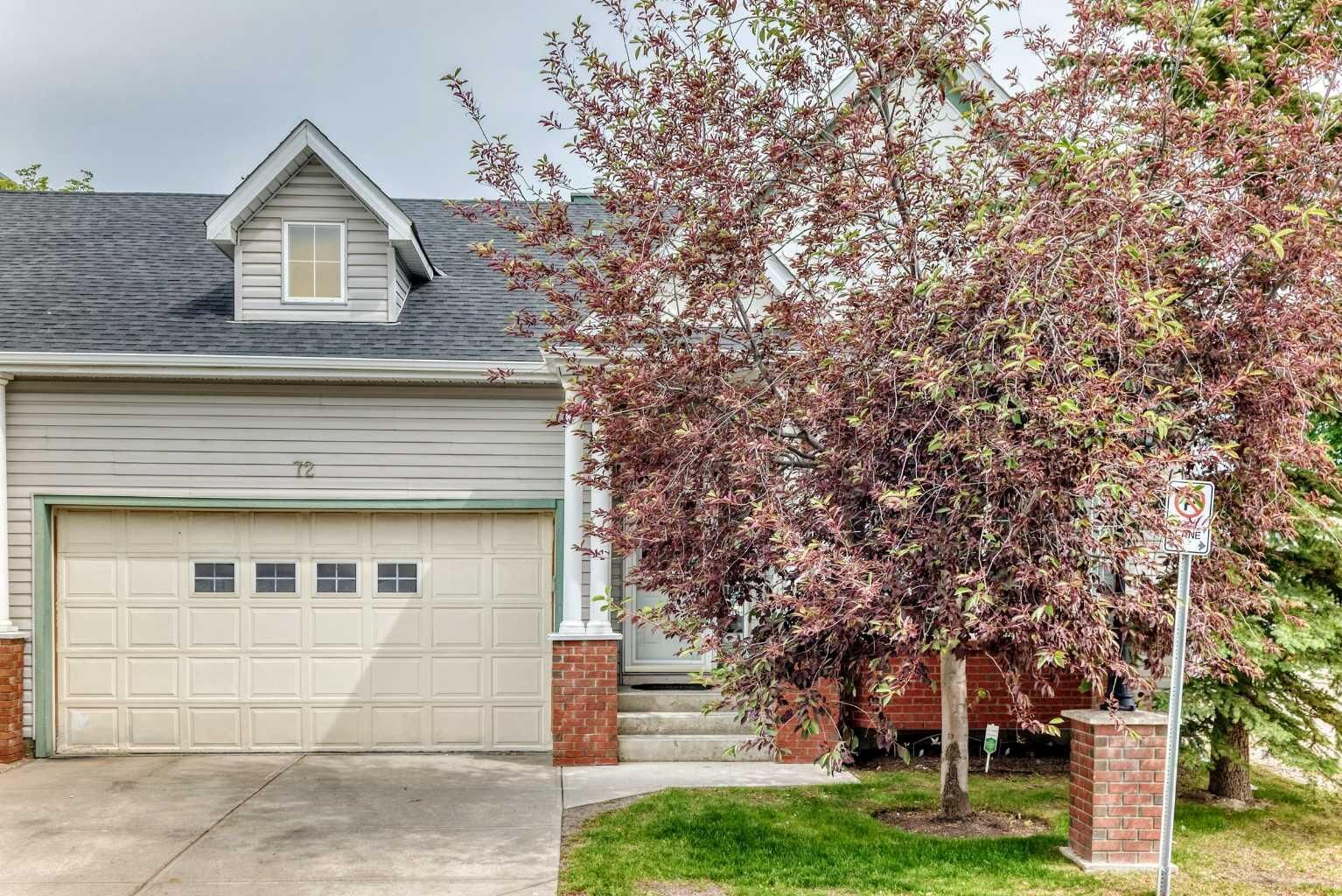 Property Photo:  72 Prestwick Pond Terrace SE  AB T2Z 3Z7 