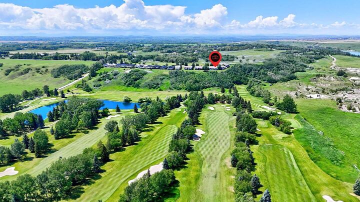 Property Photo: 44 Cottonwood Boulevard AB T1S 4W2