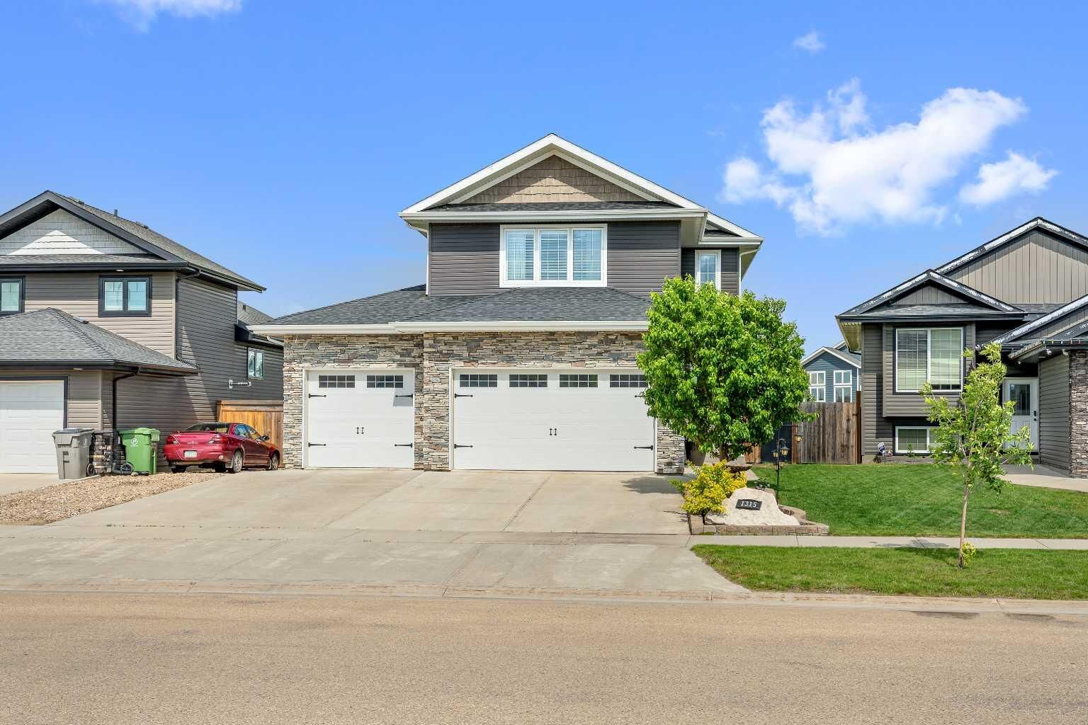 Property Photo:  1315 47A Avenue  SK S9V 2G6 