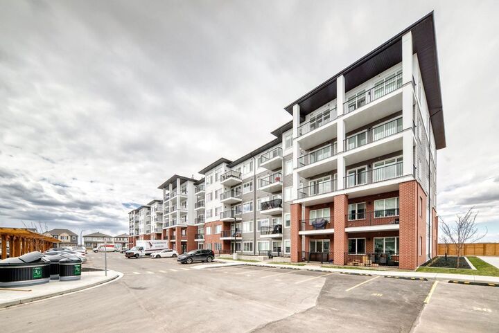 Property Photo:  44 Skyview Parkway NE 2301  AB T3N 2R8 
