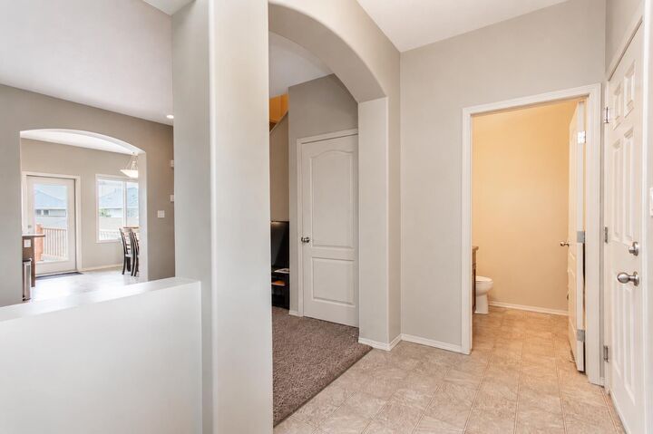 Property Photo: 5542 Prairie Ridge Avenue AB T4M 0C2