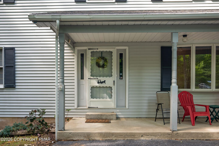 Property Photo:  214 Majestic Drive  PA 18353 