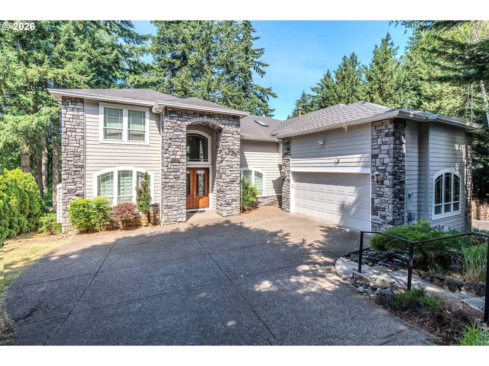 Property Photo:  13743 SE Claremont St  OR 97086 
