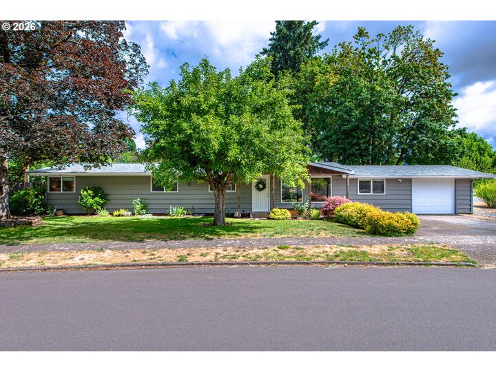 Property Photo:  3499 Western Dr  OR 97401 