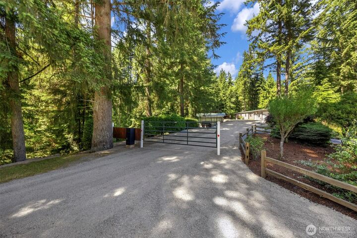 Property Photo:  7111  279th Street NE  WA 98223 