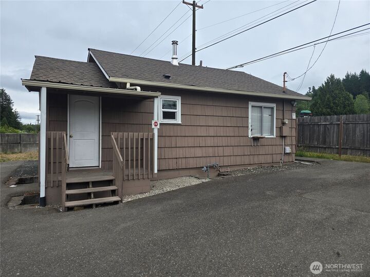 Property Photo: 23371 E State Route 3 WA 98528