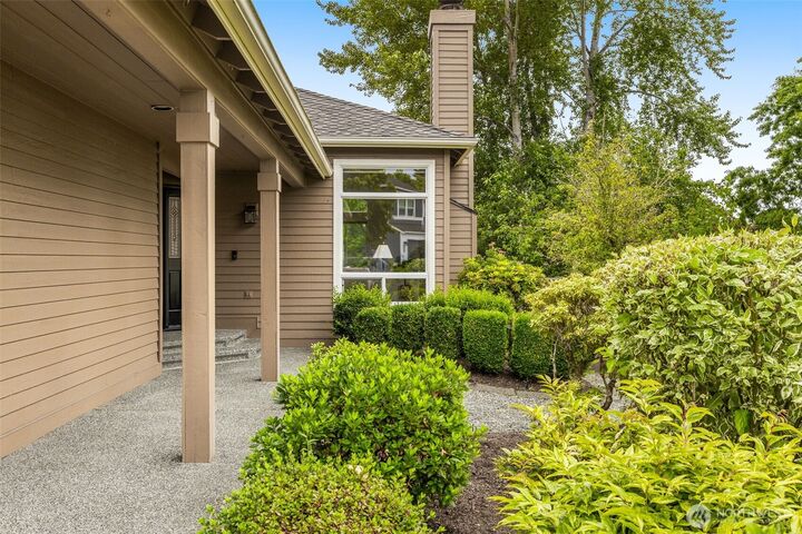 Property Photo:  1917  237th Place SE  WA 98021 