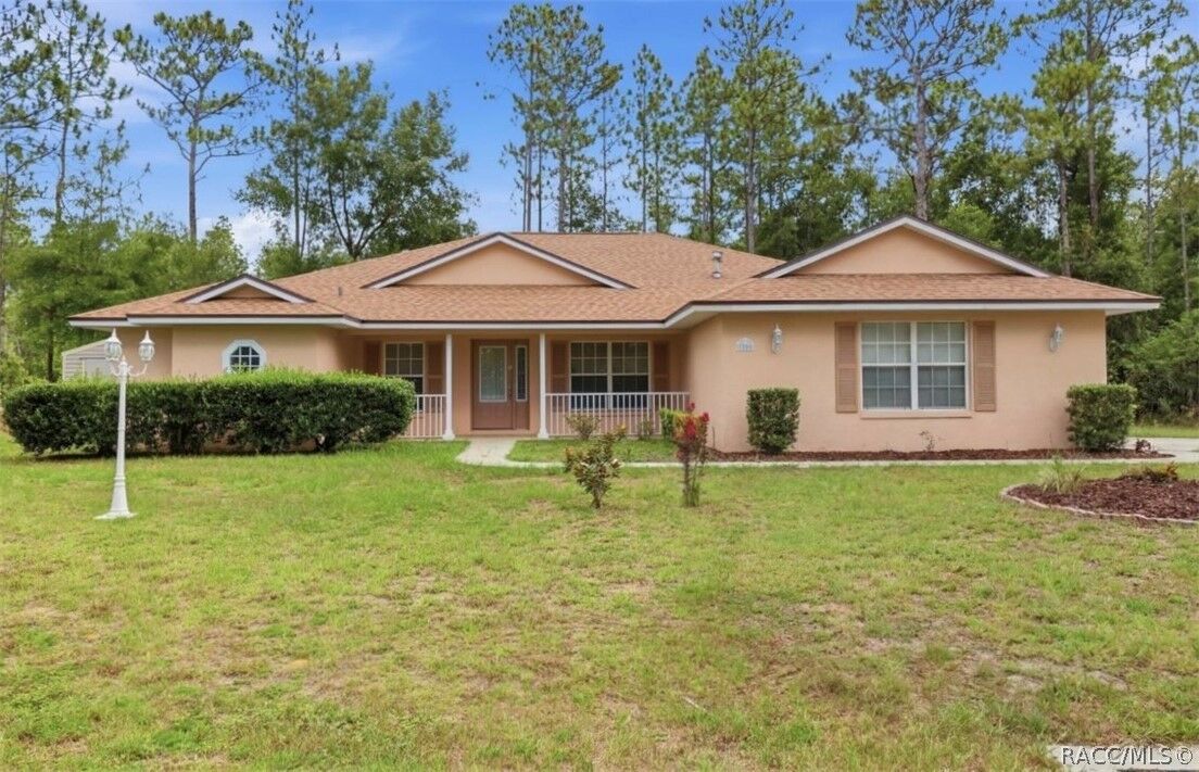 Property Photo:  7206 N Glenridge Circle  FL 34434 