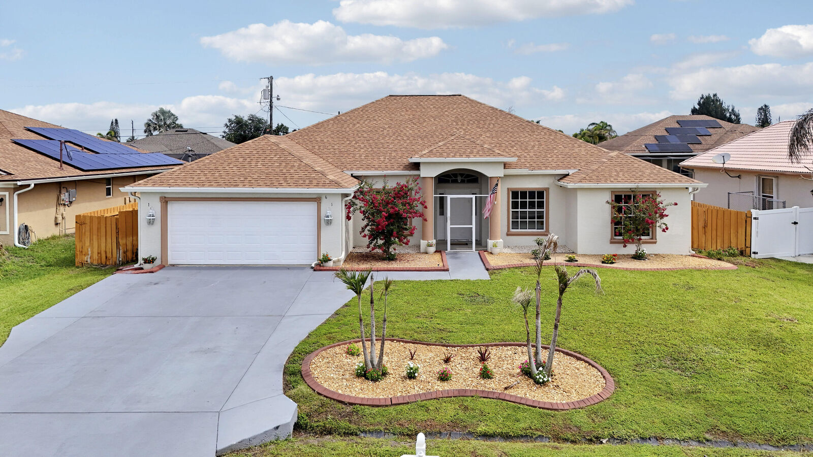 Property Photo:  611 SW Saragossa Avenue Port St Lucie  FL 34953 