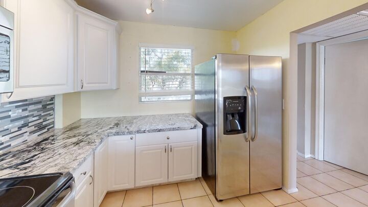 Property Photo:  108 Royal Pk Drive  FL 33309 