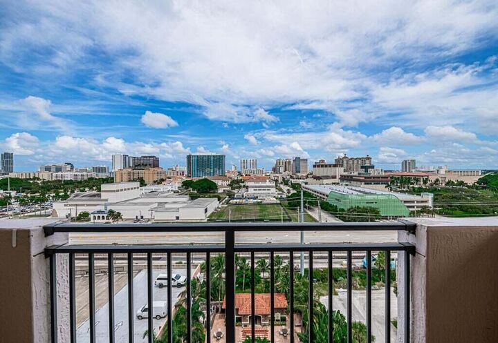 Property Photo:  616 Clearwater Park Road 1112  FL 33401 
