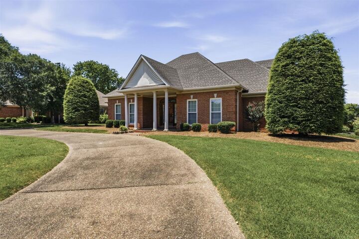 Property Photo:  2607 Crossridge Street  KY 42104 