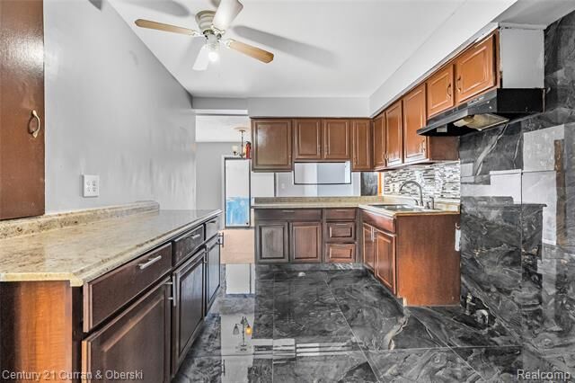 Property Photo:  6042 Highview Street  MI 48127 