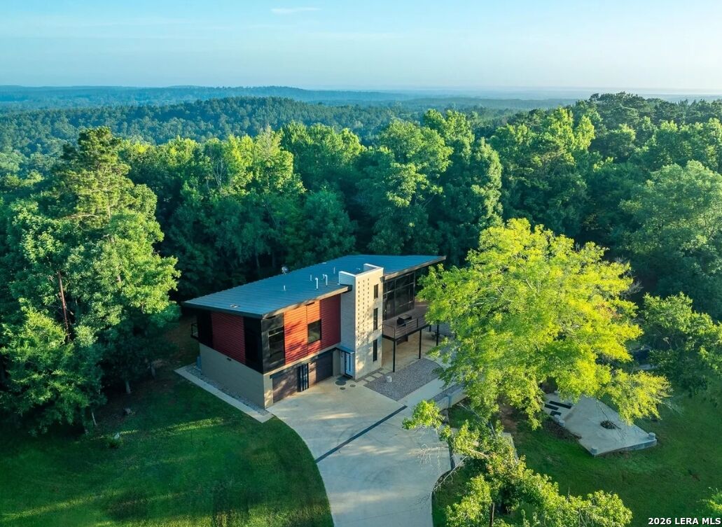 Property Photo: 540 Wells Ln TX 75972