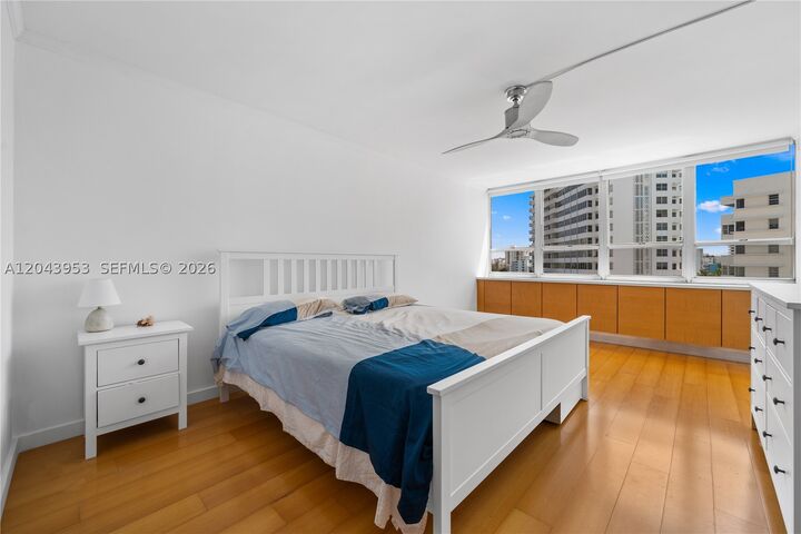 Property Photo: 11 Island Ave 610 FL 33139