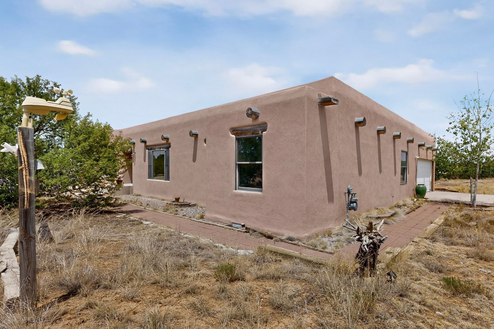 Property Photo: 13 Domingo Road NM 87508