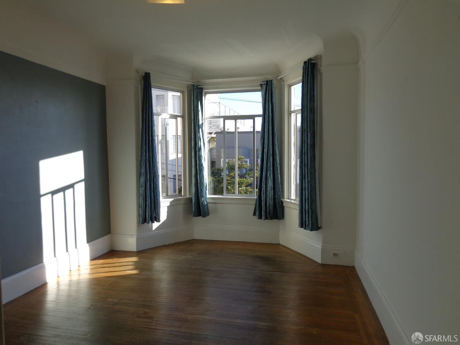 Property Photo:  1324 Vallejo Street  CA 94109 