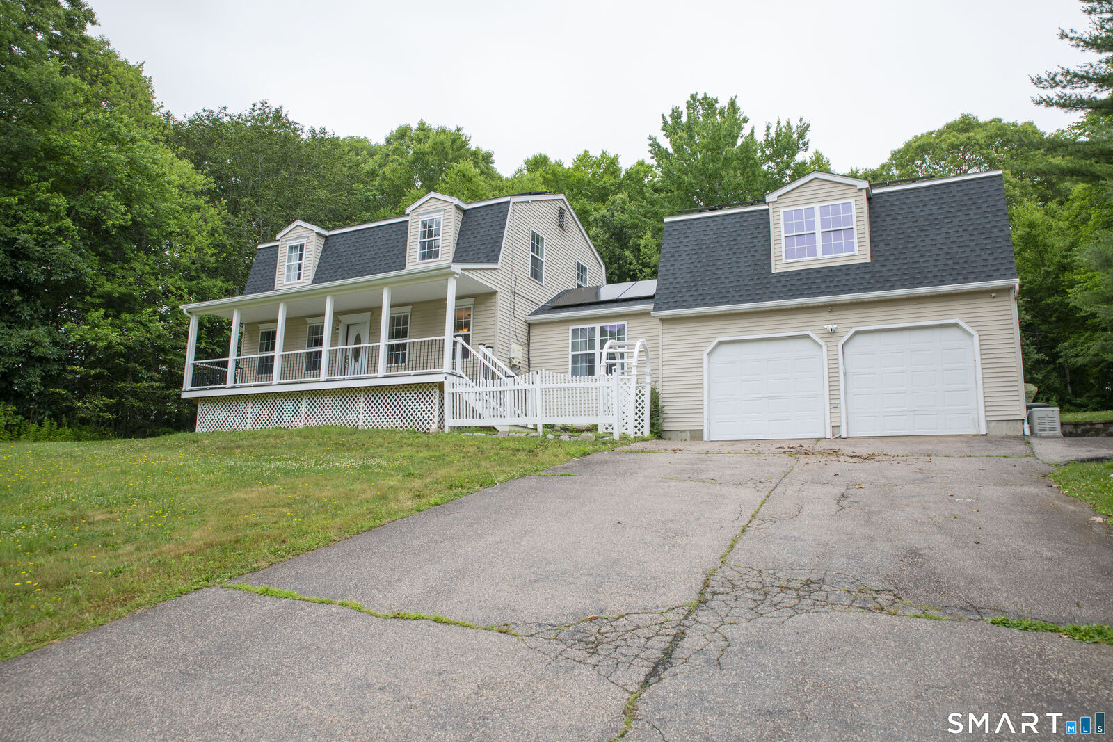 Property Photo:  35 Pheasant Run Road  CT 06378 