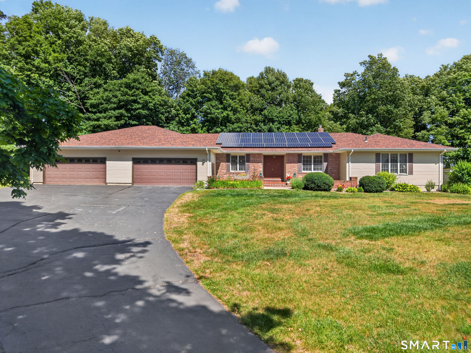 Property Photo:  269 Black Hill Road  CT 06374 