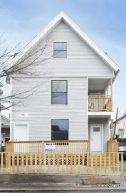 Property Photo: 63 W. Liberty Street 2 CT 06706