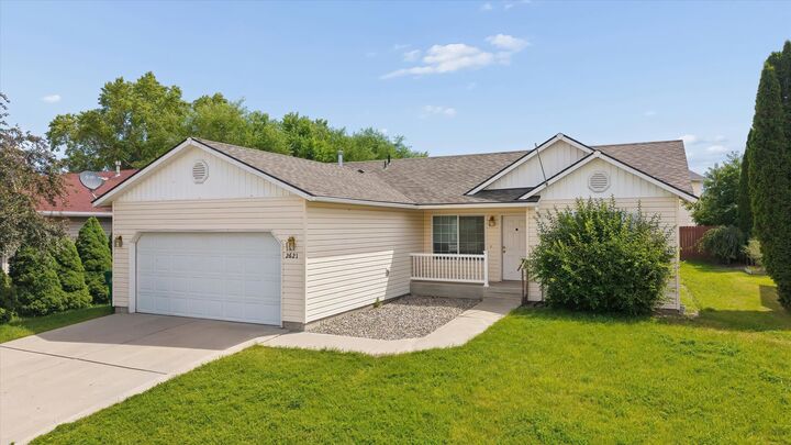 Property Photo:  2621 Eton Ln  WA 99004 