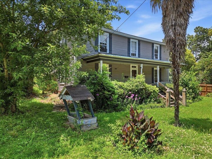 Property Photo: 419 Academy Street SC 29360