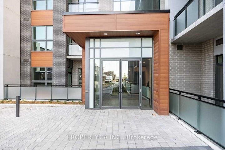 Property Photo:  50 Kaitting Trail 311  ON L6M 5N3 