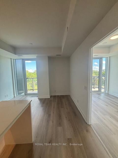Property Photo:  1660 Bloor Street W 711  ON M6P 0C6 