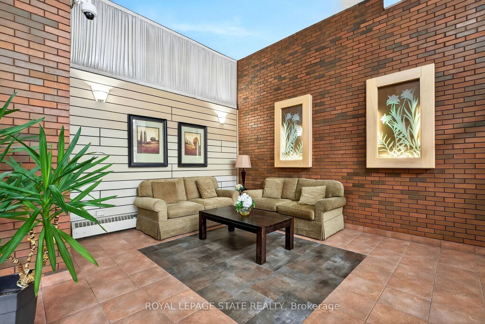 Property Photo: 222 Jackson Street W 1003 ON L8P 4S5