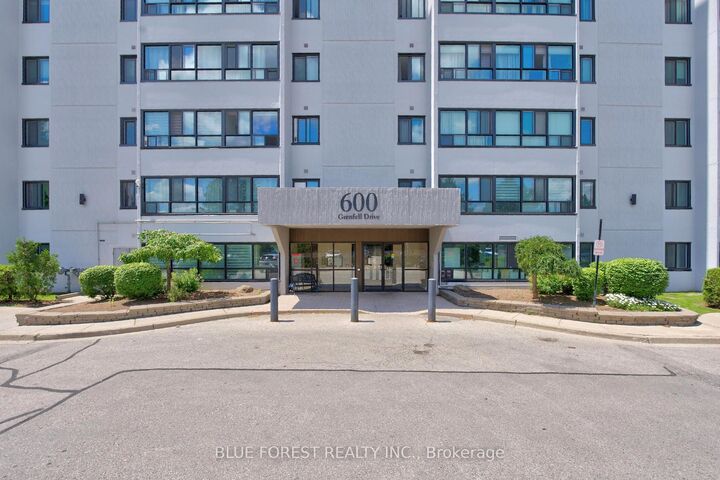 Property Photo: 600 Grenfell Drive 202 ON N5X 2R8